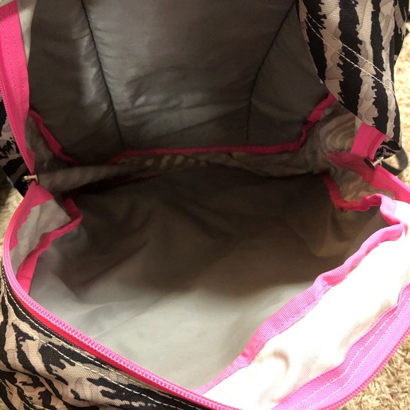 Backpack - Picture 2 of 6